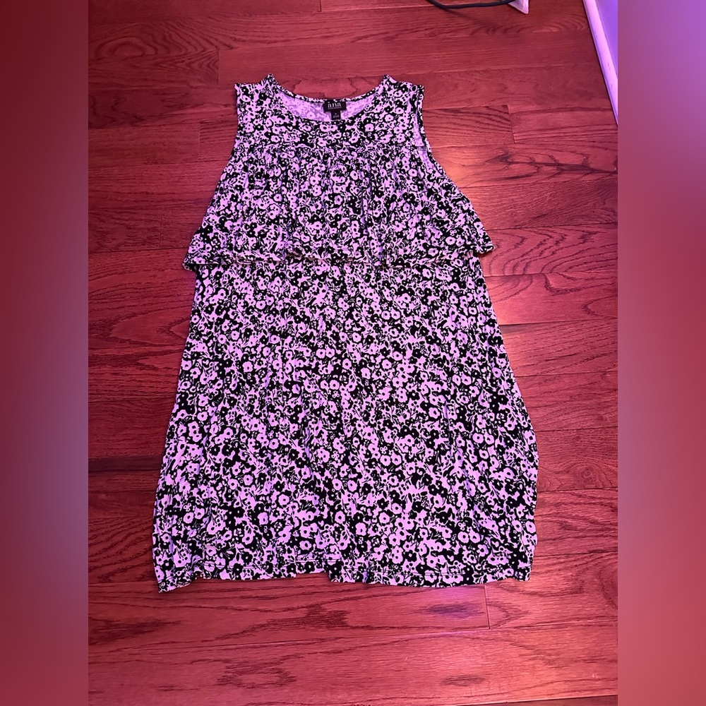 Women’s dress